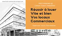 Réussir à louer vite et bien vos locaux commerciaux, valoriser votre patrimoine : visuel ProtorMundi, immeuble commercial à façade vitrée en zone urbaine - location local commercial